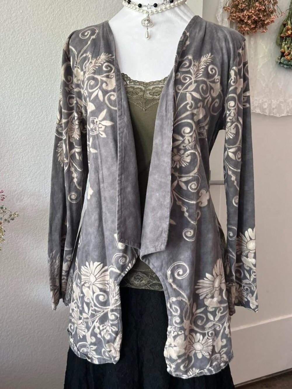 Y2K Take Two Gray and Beige Long Sleeve Cardigan
